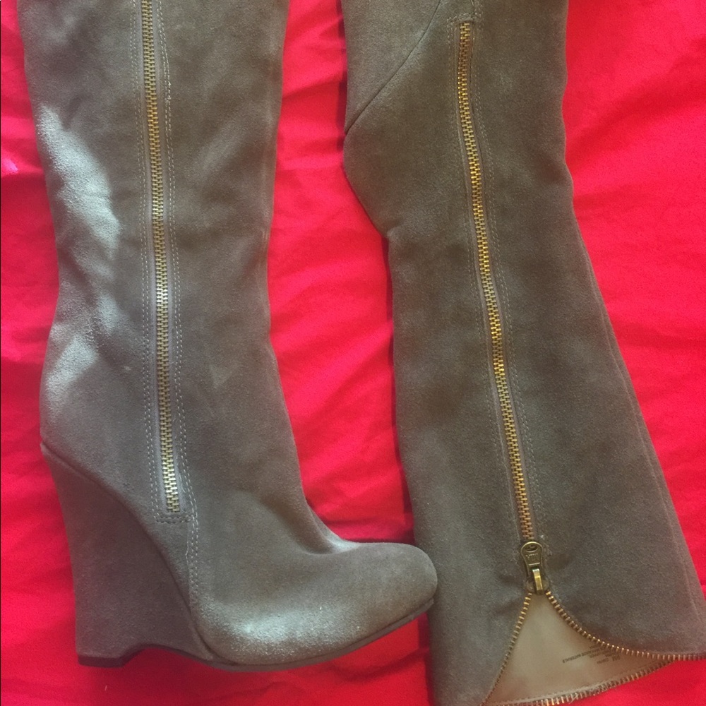 mia boots